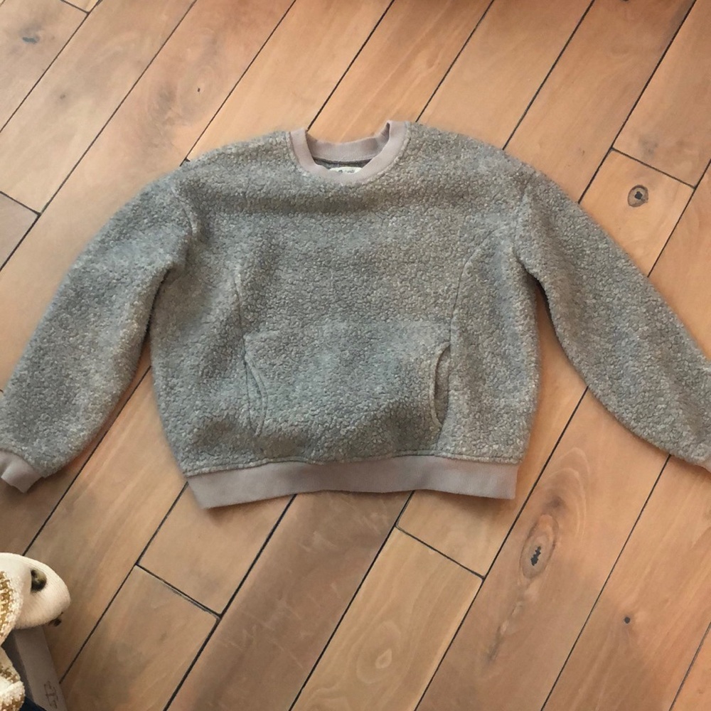 Cozy Sherpa pullover!